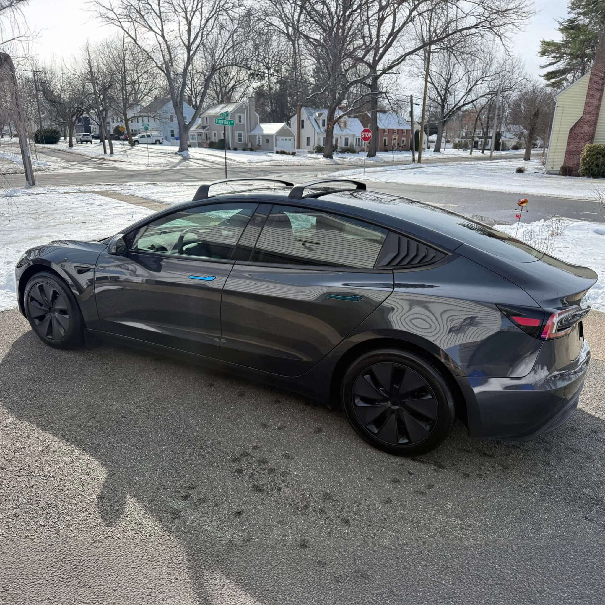 Roof rack for Tesla Model 3 and Model Y 2017-2025+